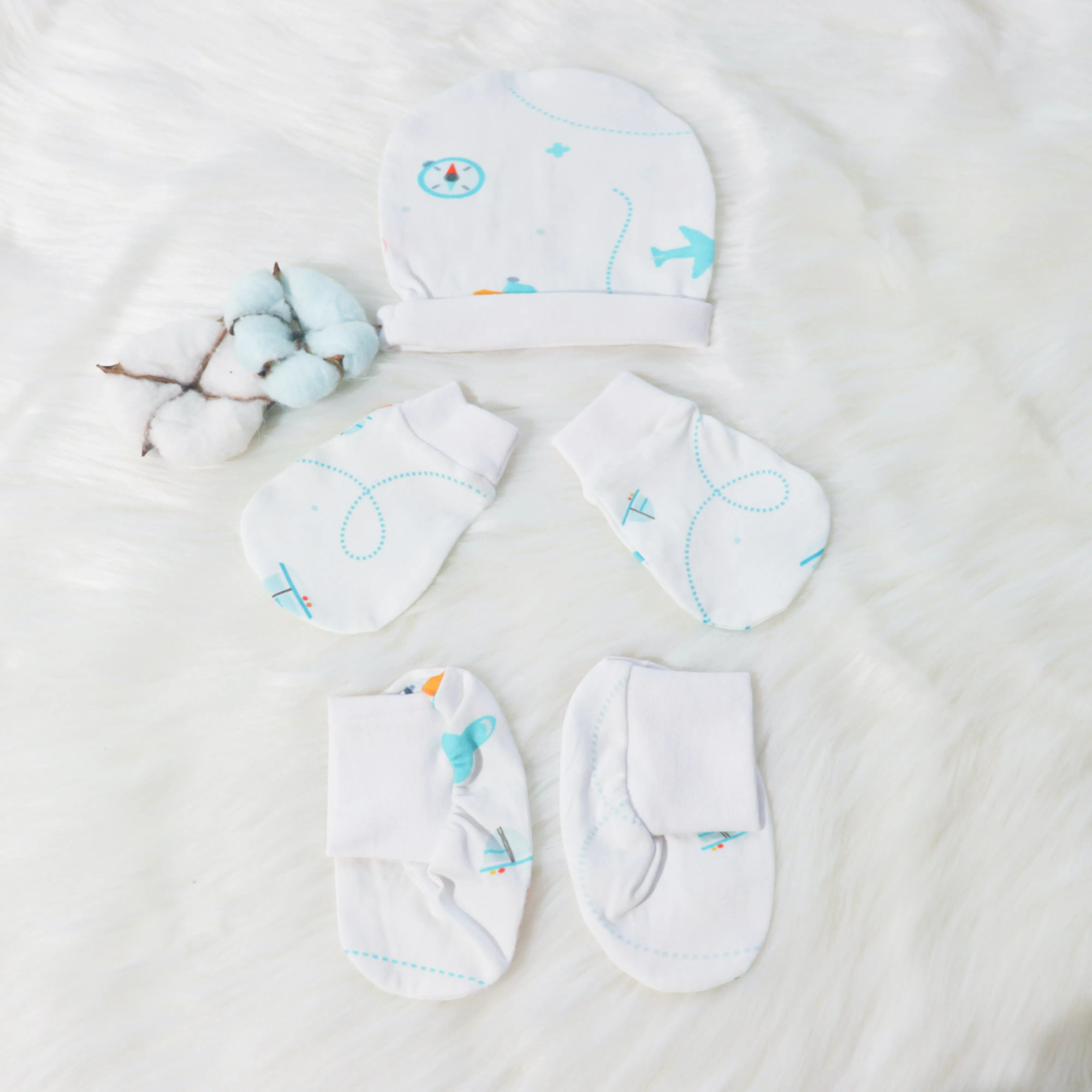 Lil Travellers - Newborn Everyday Essentials