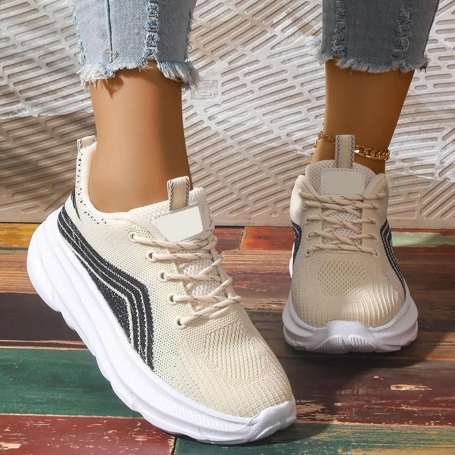 Men Women Non Slip Running Sneakers Ultra Light Breathable Walking Fashion Sneakers Mesh Workout Sports Shoes